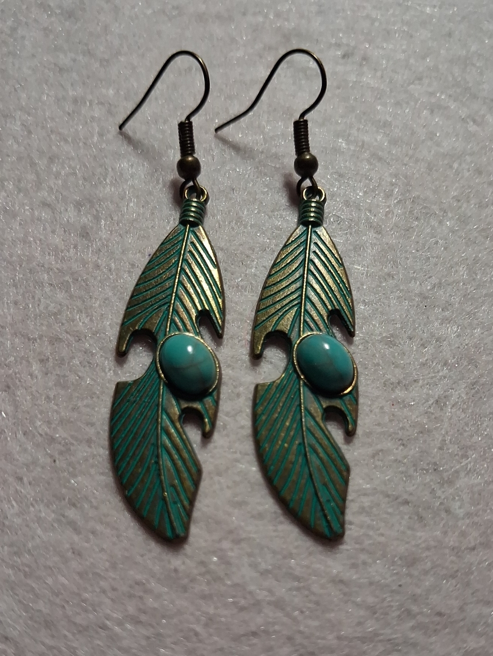 260- Turquoise Leaf Drop Earrings - Boho Feather Style
